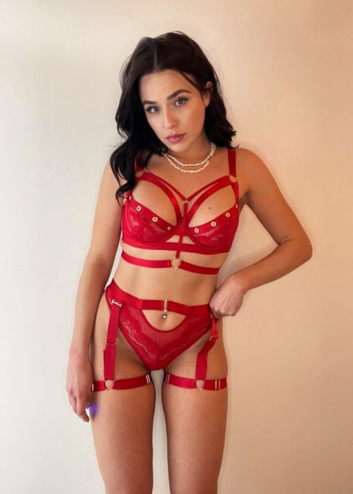 Индивидуалка Альбина фото № 2 в городе Пестово